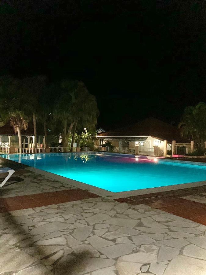 Somptueux Duplex Sur La Route Des Plages Sainte-Anne Exterior foto